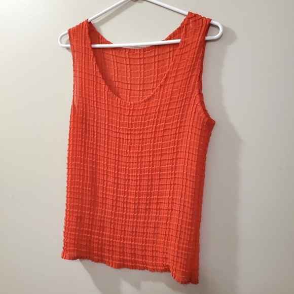 Babette - Mini Box Crinkle Tank - Size S - Picture 5 of 5
